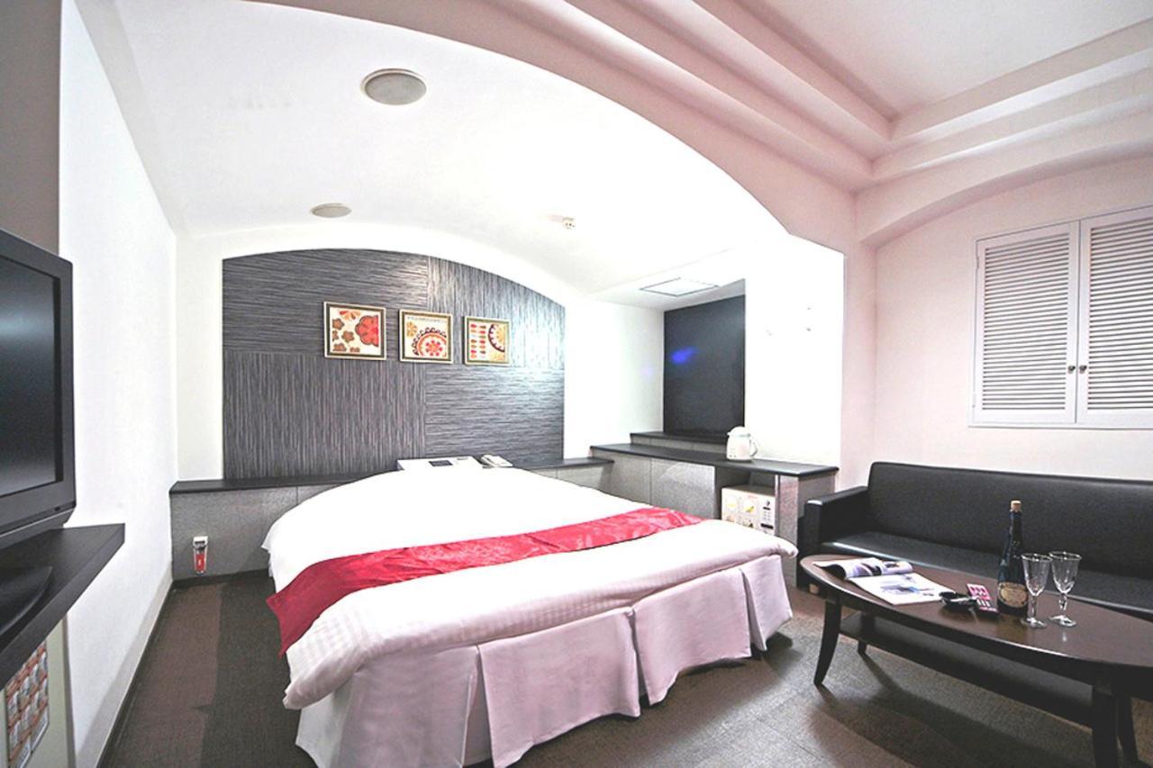 Hotel Lala Minato - Adult Only Nagoya Exteriör bild