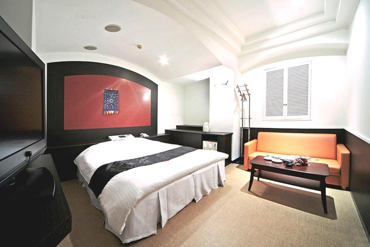 Hotel Lala Minato - Adult Only Nagoya Exteriör bild