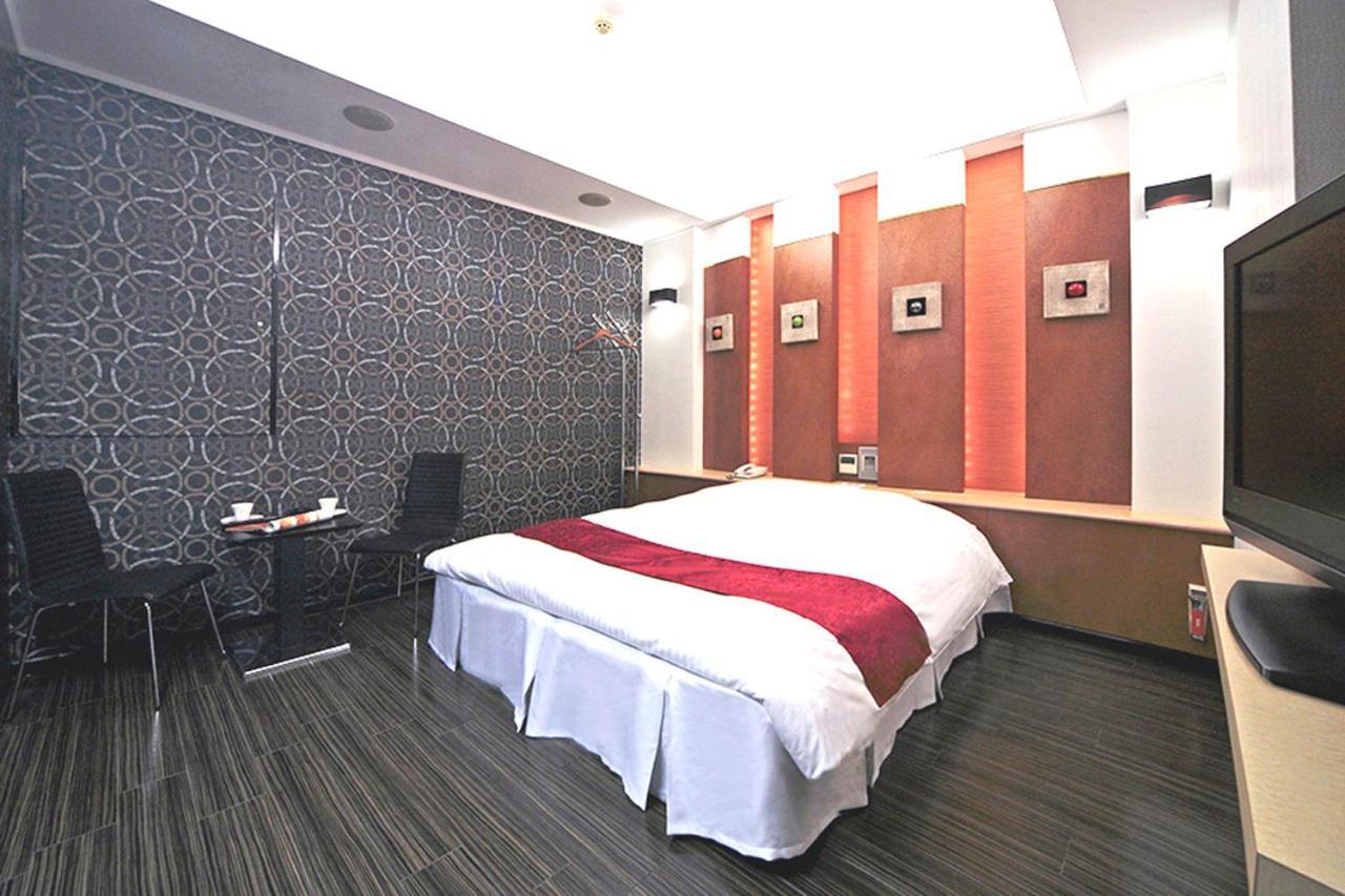 Hotel Lala Minato - Adult Only Nagoya Exteriör bild
