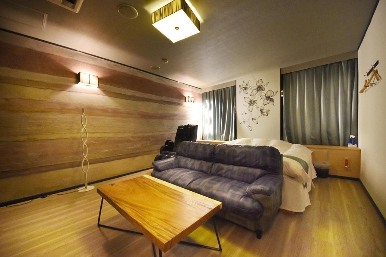 Hotel Lala Minato - Adult Only Nagoya Exteriör bild